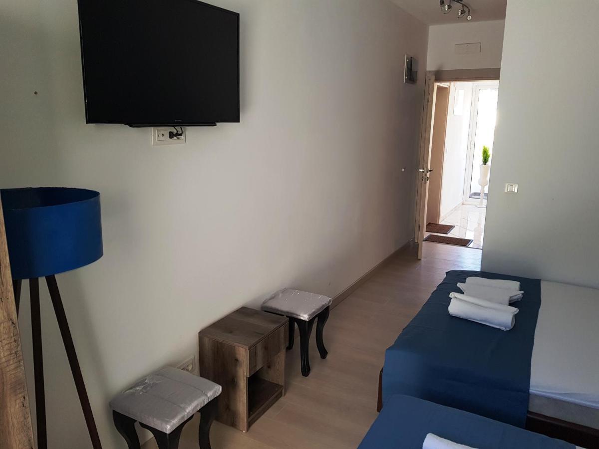 Villa Alba Apartments Dobra Voda Exterior photo